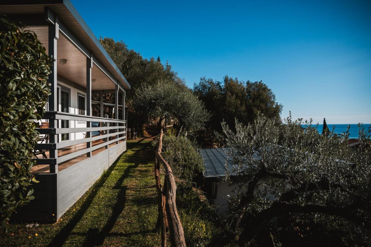 Agriturismo Rose Di Pietra Pietra Ligure Exterior photo