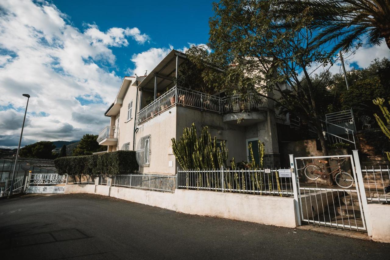 Agriturismo Rose Di Pietra Pietra Ligure Exterior photo